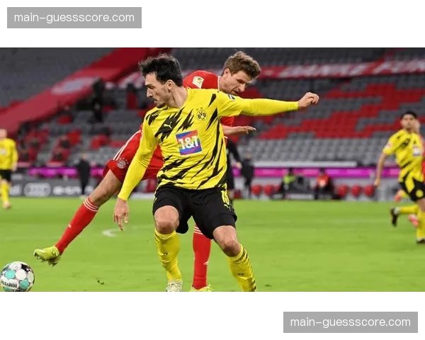 战术镜头:拜仁变阵三中卫应对多特边路冲击,半场控球率仅52% 战术镜头:拜仁变阵三中卫应对多特边路冲击,半场控球率仅52%