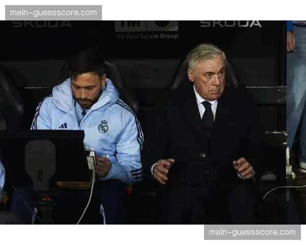 数据前瞻：皇马与拜仁的欧冠经典对决，安切洛蒂对阵旧主